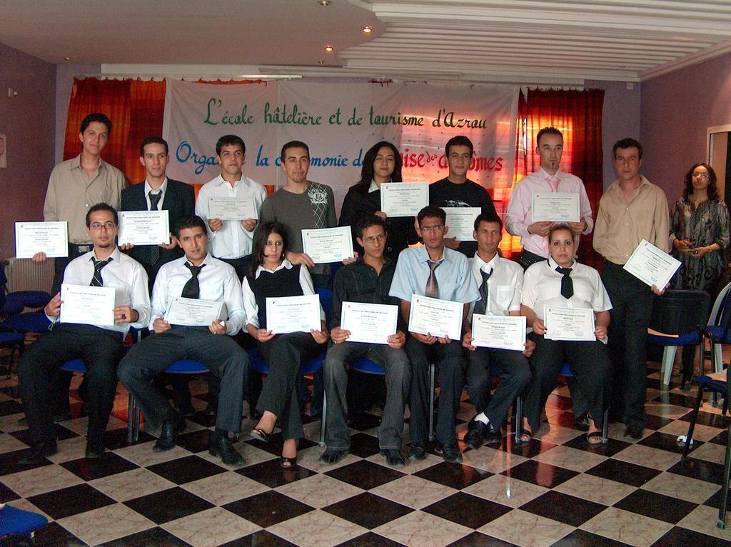 Hotel School Ersat Azrou Exterior foto
